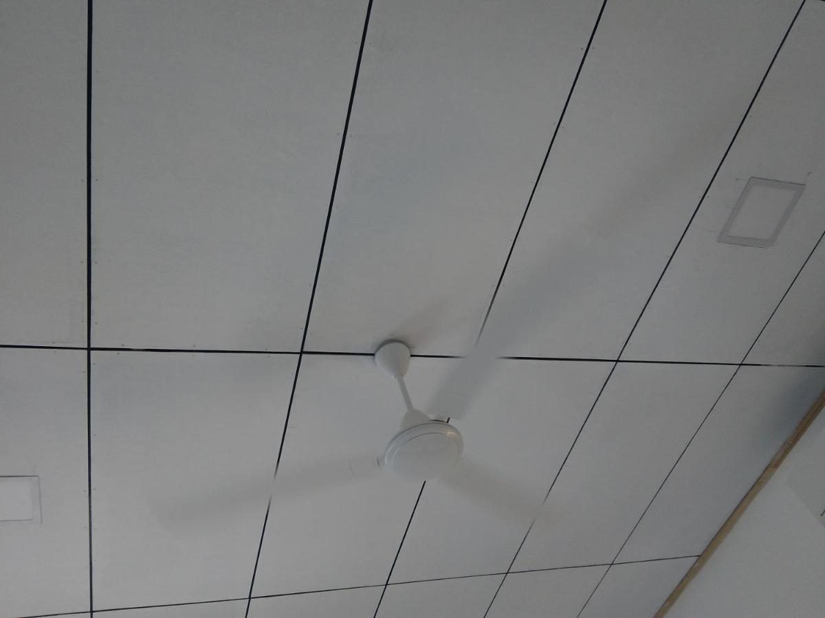 Queens Airport Residence Negombo Buitenkant foto
